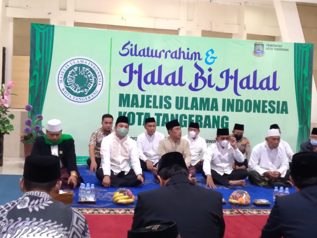 WALIKOTA TANGERANG MENGHADIRI ACARA HALAL BI HALAL MUI KOTA TANGERANG