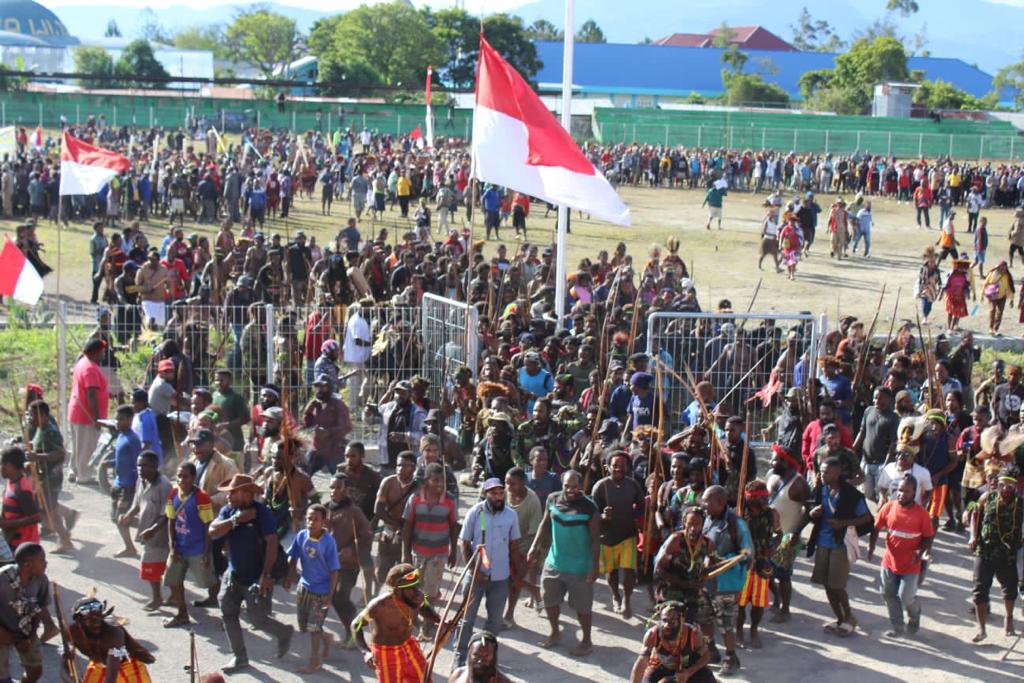 PERINGATI LAHIRNYA PANCASILA, TNI POLRI BANTU LMA SEPAPUA DAN MASYARAKAT ADAT PAPUA DEKLARASIKAN ‘PAPUA DAMAI’