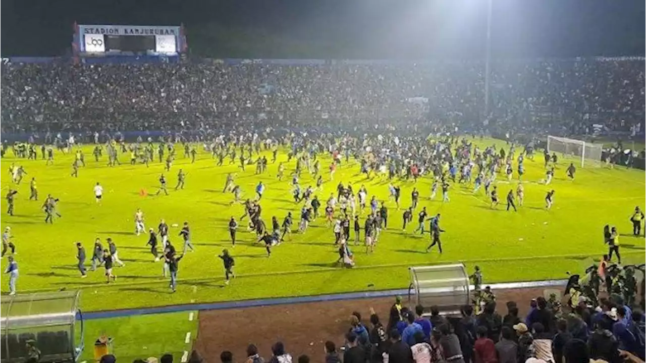 KERUSUHAN DI STADION KANJURUHAN