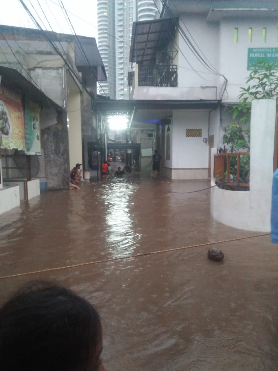 Pangeran Antasari Jakarta Selatan Tergenang Air, Ini Penyebabnya