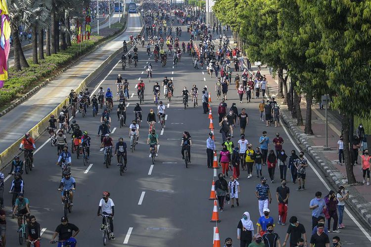 CFD MULAI DIBERLAKUKAN SETIAP HARI JUM’AT OLEH POLDA METRO, PINTU MASUK KENDARAAN DITUTUP