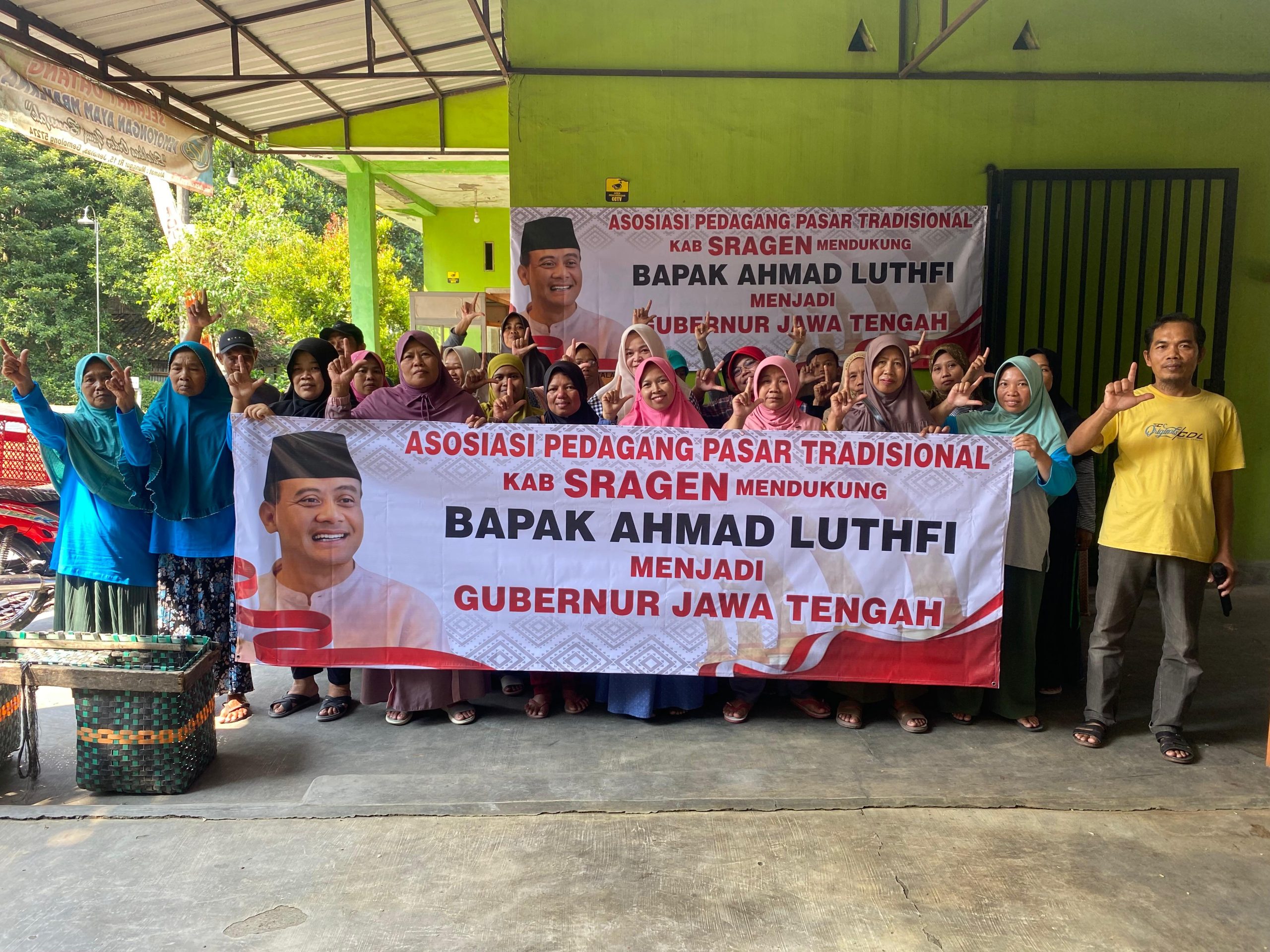 Dukungan Asosiasi Dari Pedagang Pasar Tradisional Sragen Dukung Ahmad Luthfi Menjadi Gubernur Jawa Tengah