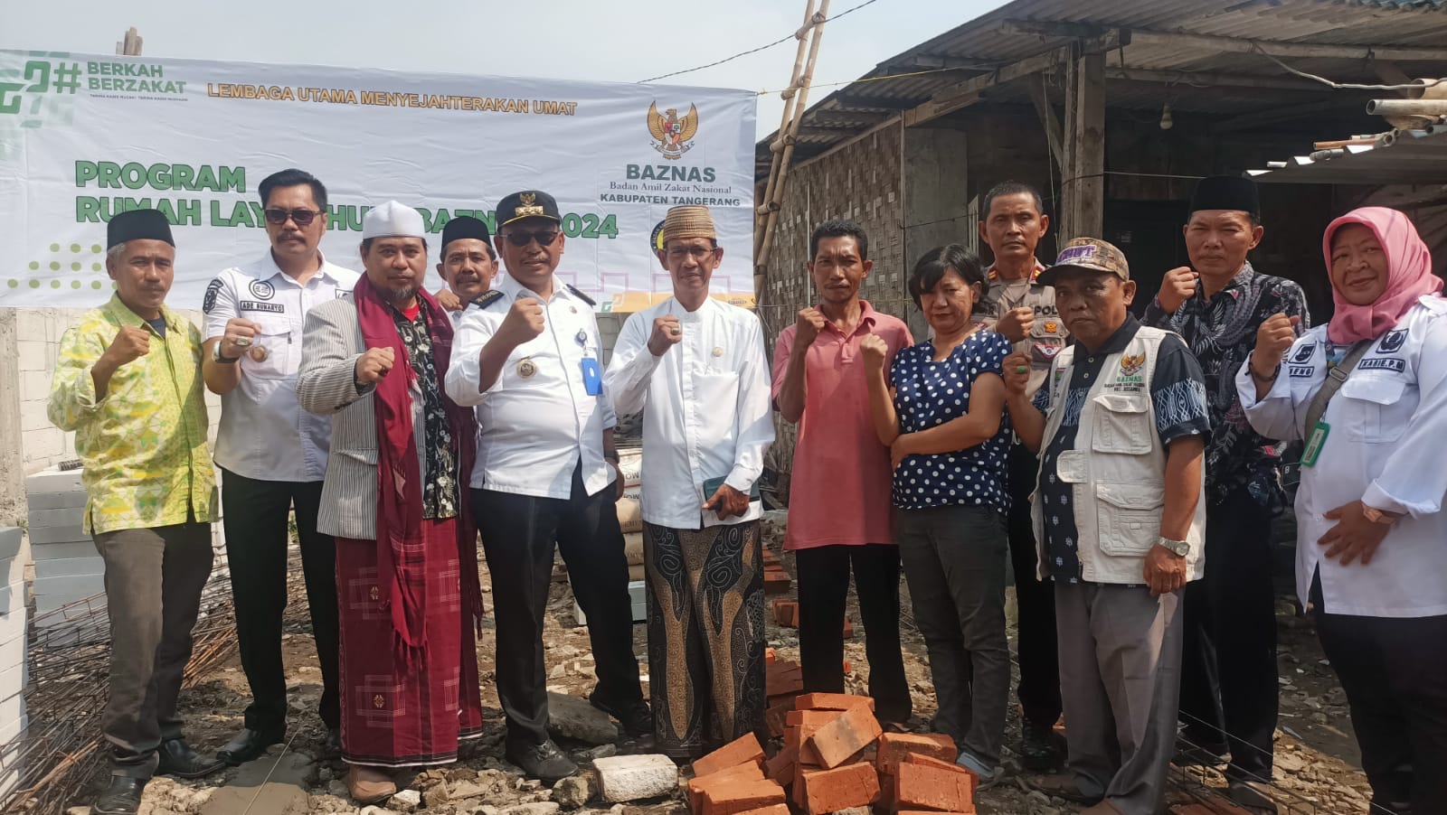 BAZNAS UPZ Kosambi, Kembali Bedah Rumah Warga Salembaran Jaya