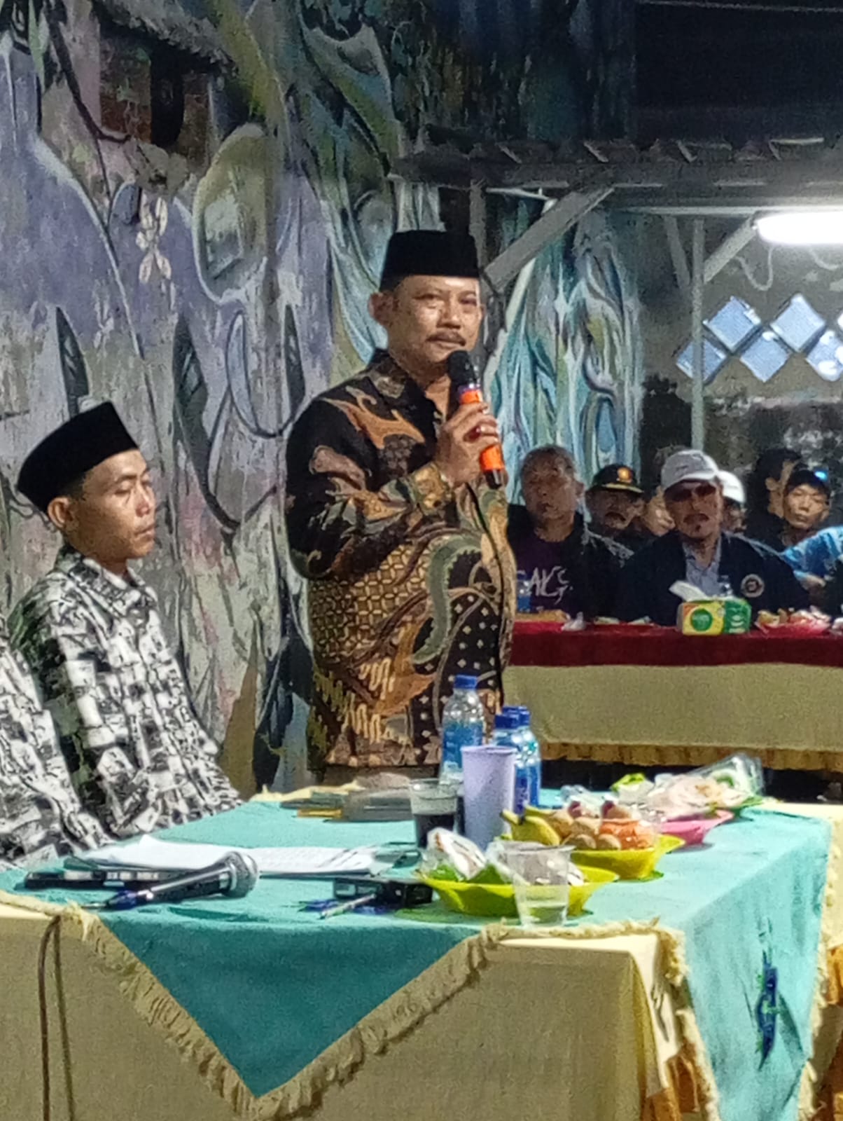 Pengukuhan RW 07 Dihadiri Oleh Lurah Kelurahan Kalideres Ian Immanudin