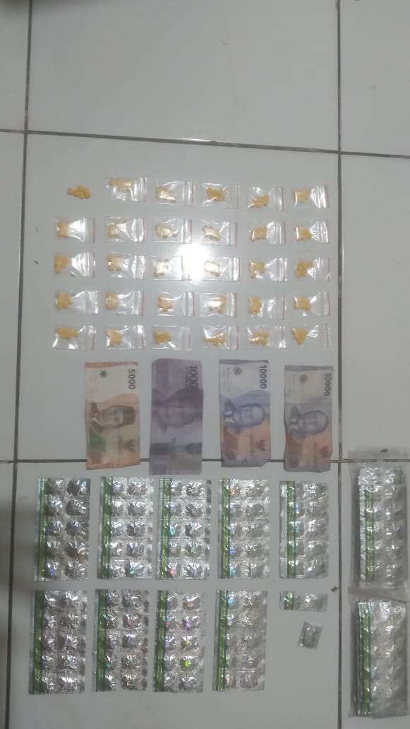 Satreskrim Polsek Sepatan Amankan Seorang Pria Pengedar Obat Keras Daftar G