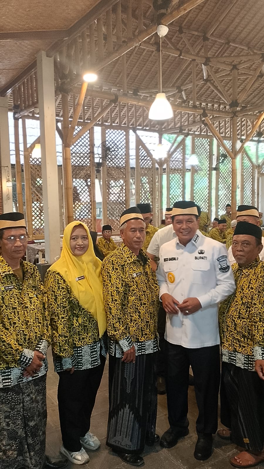 BUPATI TANGERANG HADIRI PELANTIKAN PENGURUS UPZ TINGKAT KECAMATAN SEKABUPATEN TANGERANG