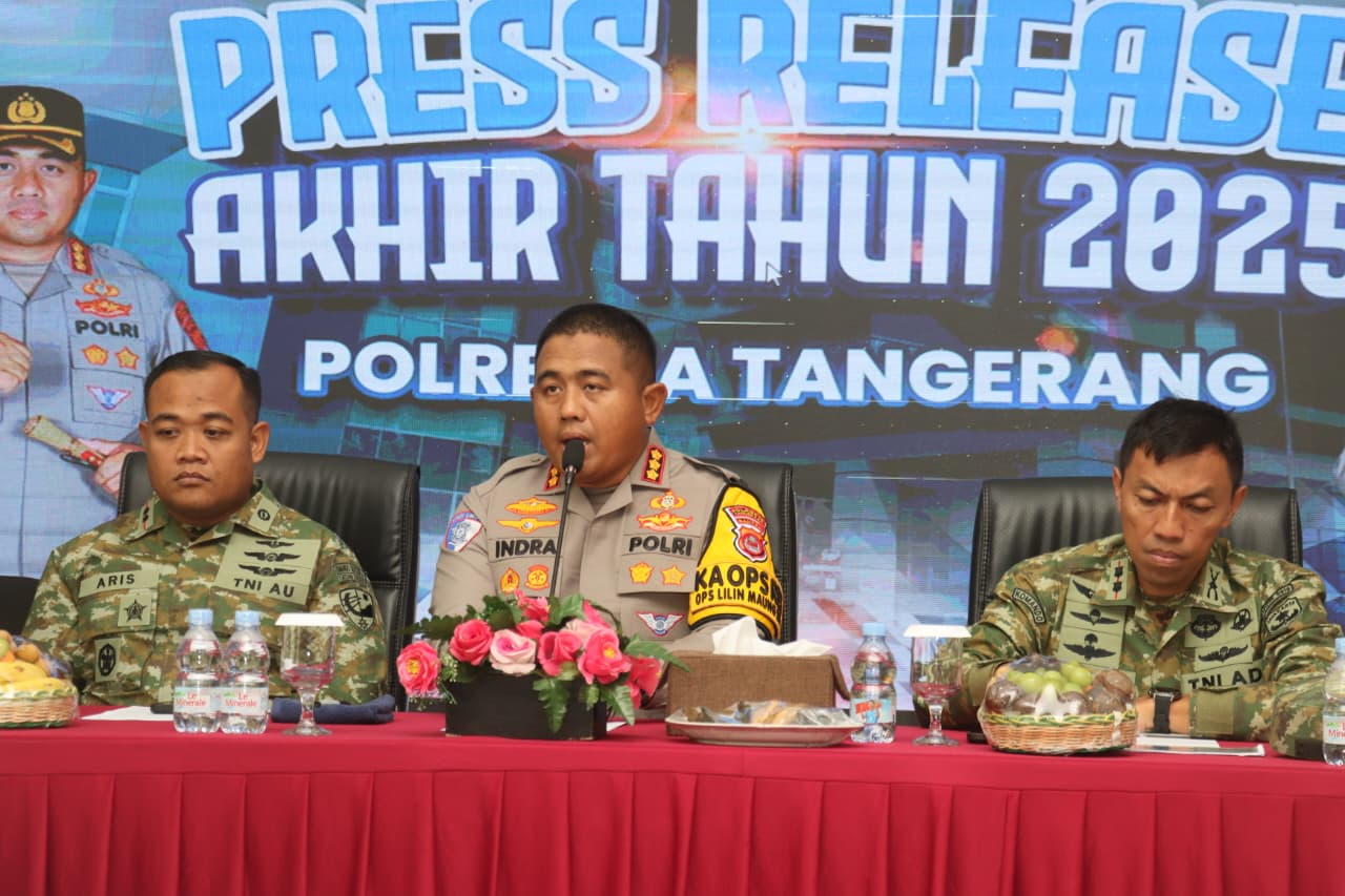 Rilis Akhir Tahun 2025 Polresta Tangerang: Angka Kriminalitas Turun 16,6 Persen Rilis Akhir Tahun 2025 Polresta Tangerang: Angka Kriminalitas Turun 16,6 Persen