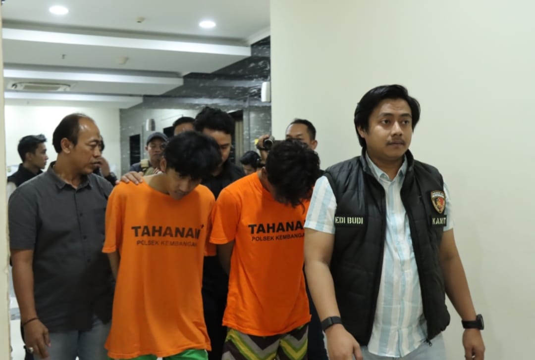 TAK SALING KENAL, PELAKU PENYIRAMAN AIR KERAS DI JAKPUS PILIH KORBAN SECARA ACAK