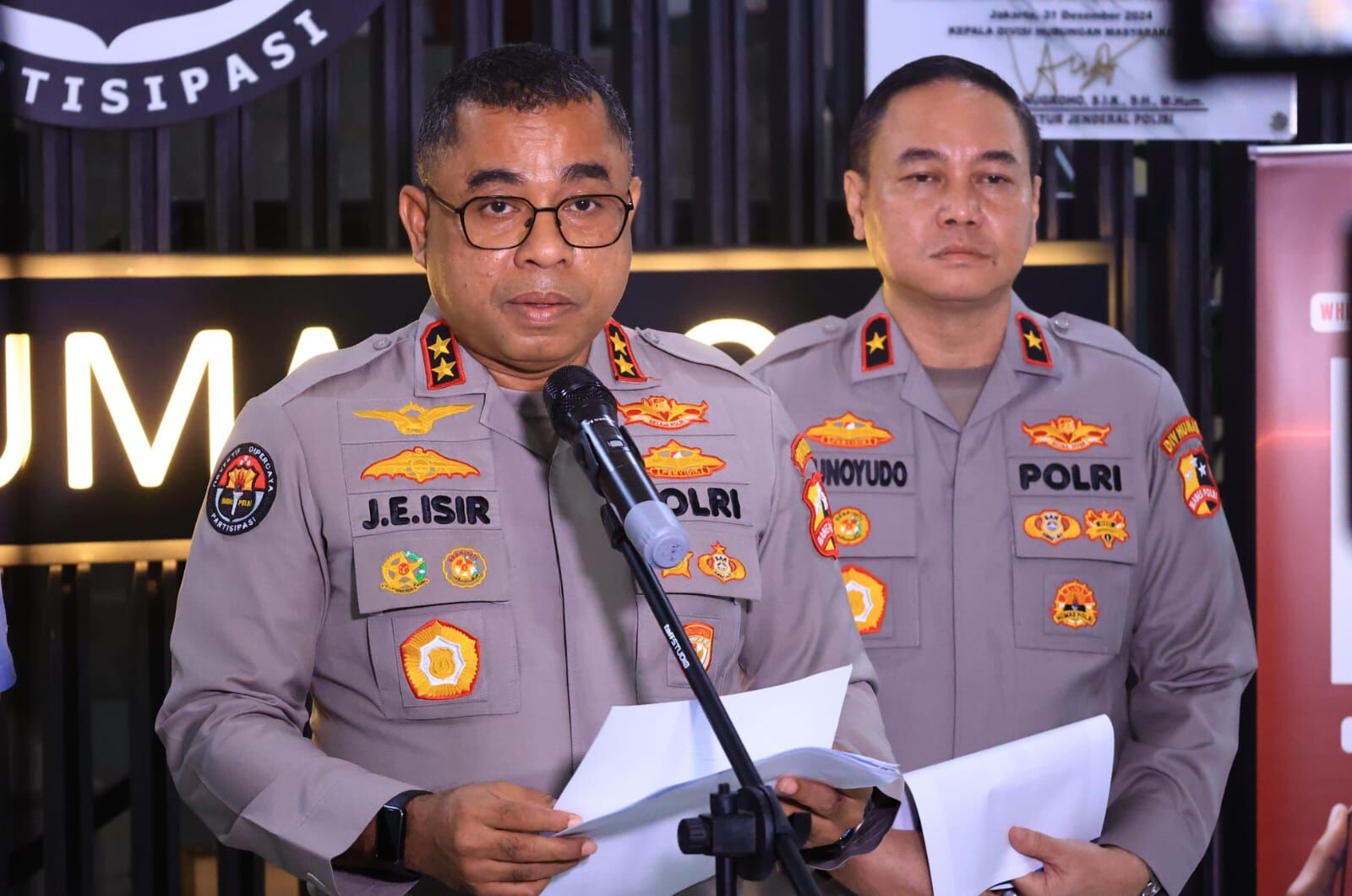 Pecat Oknum Brimob Penganiaya Siswa SMP, Polri Tegaskan Proses Hukum Terus Berlanjut Pecat Oknum Brimob Penganiaya Siswa SMP, Polri Tegaskan Proses Hukum Terus Berlanjut