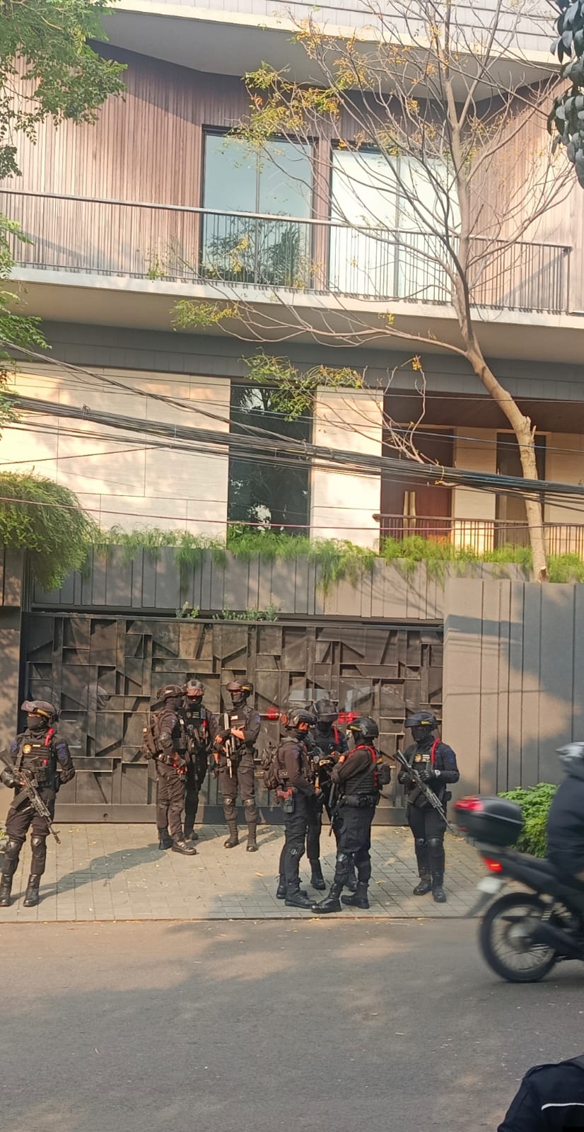 KPK Geledah Rumah Brawijaya lll no 5 Dugaan Pemerasan dan Gratifikasi